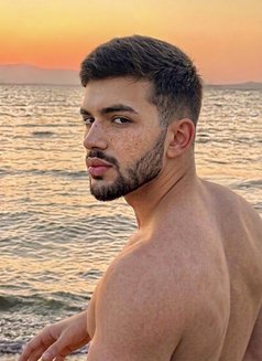 NURXAN XL - Male escort in Riyadh Photo 11 of 12