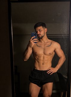 NURXAN XL - Male escort in Riyadh Photo 12 of 12