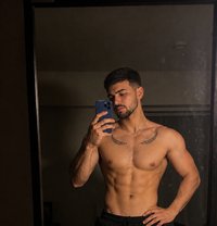 NURXAN XL - Male escort in Riyadh Photo 12 of 12