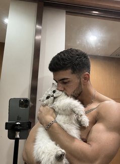 NURXAN XL - Acompaรฑantes masculino in Riyadh Photo 14 of 14
