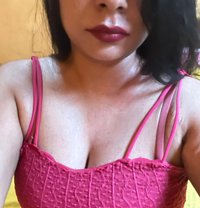 Nushini Farnando - puta in Colombo
