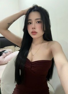Diana Slowly and Romantically - escort in Bangalore Photo 2 of 5