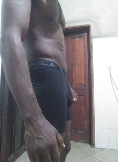 Nutymomo76 - Male escort in Toronto Photo 6 of 6