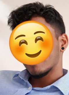 Nuvindu - Male escort in Colombo Photo 1 of 1