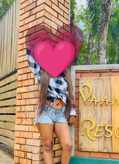 Nuwaraeliya Spa Girls - escort in Nuwara Eliya Photo 2 of 5