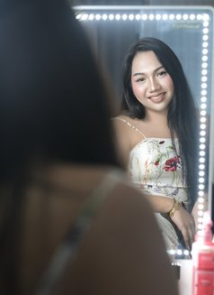 Ny Xxx - Transsexual escort in Manila Photo 2 of 5