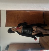 Nyi - escort in Chiang Mai