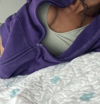 Nyi - escort in Chiang Mai