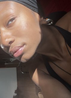 Nyi - puta in Chiang Mai Photo 4 of 6