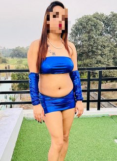 Nyra here - escort in Mumbai Photo 12 of 16