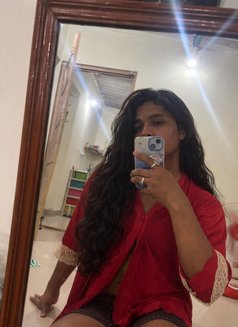 Nysha Debnath - Acompañantes transexual in Bangalore Photo 1 of 1