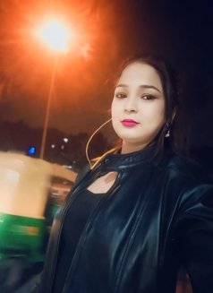 Niki Independent Girl Real Pic - Acompañantes masculino in Noida Photo 9 of 12