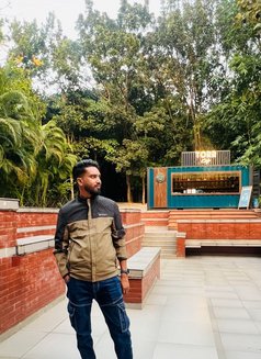 Obeyadur - Male escort agency in Dhaka Photo 5 of 10