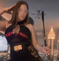 ObeyHelene(twitter) - dominatrix in Dubai Photo 6 of 30