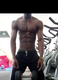 Obi - Male escort in Nairobi Photo 1 of 1