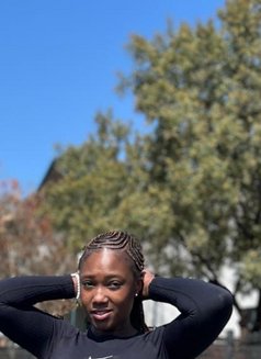 Ocean - puta in Johannesburg Photo 2 of 3