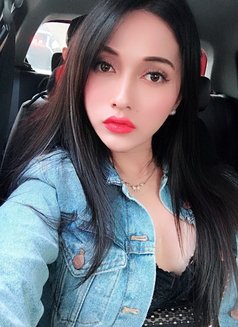 beauty transexual Ocktha - Transsexual escort in Bali Photo 2 of 6