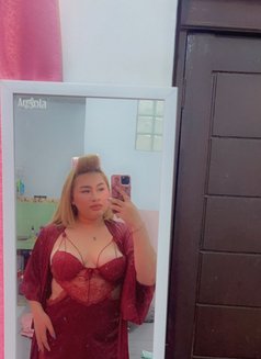 Odelia Ivy Sille - adult performer in Bali Photo 1 of 8