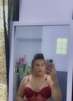 Odelia Ivy Sille - adult performer in Bali Photo 2 of 8