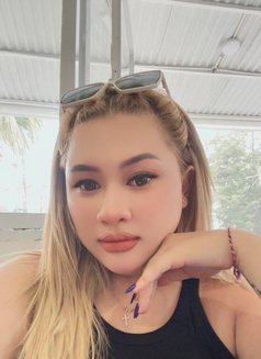 Odelia Ivy Sille - adult performer in Bali Photo 5 of 8