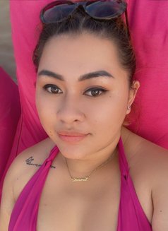 Odelia Ivy Sille - adult performer in Bali Photo 7 of 8