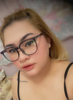 Odelia Ivy Sille - adult performer in Bali Photo 8 of 8