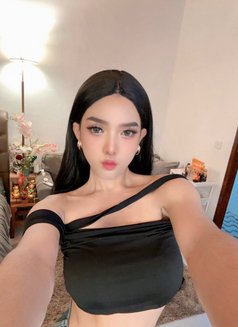 OF THE QUEEN BIG DICK DOM - Acompañantes transexual in Jakarta Photo 13 of 14