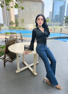 OF THE QUEEN BIG DICK DOM - Acompañantes transexual in Jakarta Photo 10 of 13