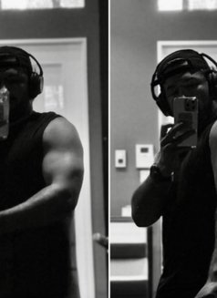 Oger - Male escort in Okinawa Island Photo 3 of 3