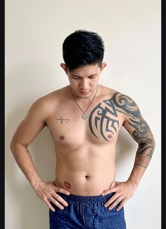 Oggeza - Male escort in Bali Photo 2 of 6