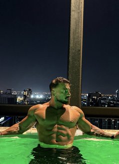 Agaab - Dominador masculino in Bangkok Photo 5 of 8