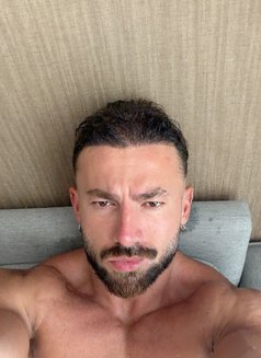 Agaab - Dominador masculino in Bangkok Photo 6 of 8