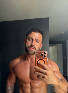 Agaab - Dominador masculino in Bangkok Photo 7 of 8