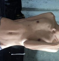 𝐋𝐄𝐎𝐍 𝐙𝐚𝐲 top/bottom Big dick - Male escort in Riyadh Photo 7 of 8