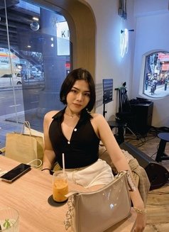 Oil - Transsexual escort in Bangkok Photo 1 of 3