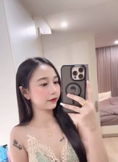 Oil queen - escort in Bangkok Photo 2 of 12