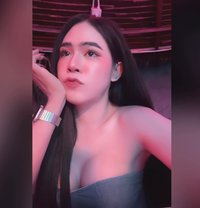 Oily - Transsexual escort in Abu Dhabi