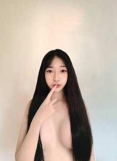 Oily - escort in Phuket Photo 1 of 2
