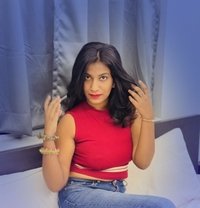 Oishi - escort in Kolkata