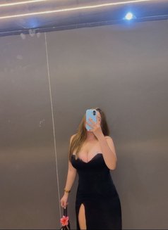 Oko - escort in Muscat Photo 3 of 3