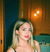 Oksana - escort in Baku