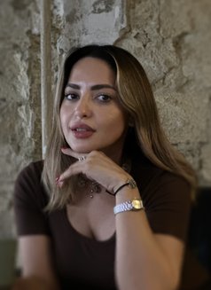 Oksana - escort in Baku Photo 3 of 9