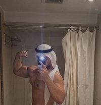 Oktay - Male escort in Jeddah