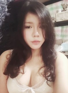 Ola - escort in Hanoi Photo 3 of 3