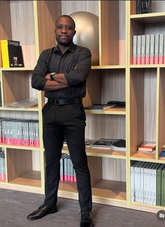 Olabisi Matthews - Male escort in Lagos, Nigeria Photo 4 of 6