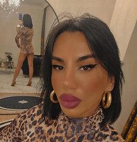 Olala XL - Transsexual escort in İstanbul Photo 14 of 15