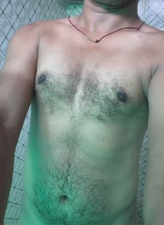 Old women lover - Deenesh J - Male escort in New Delhi Photo 8 of 8
