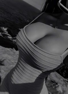 Olele - Acompañantes transexual in Amman Photo 2 of 6
