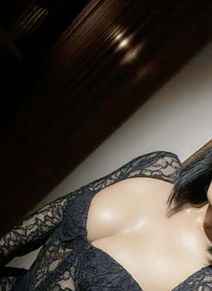 Olele - Acompañantes transexual in Amman Photo 5 of 7