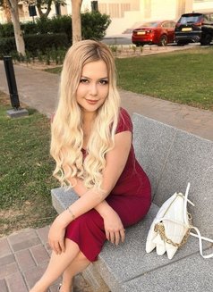 Olena - escort in Dubai Photo 6 of 10